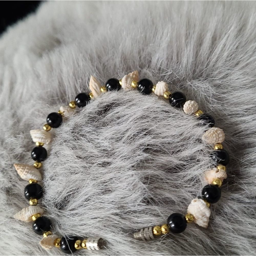 Jewelry bracelets - Picture 3 of 3